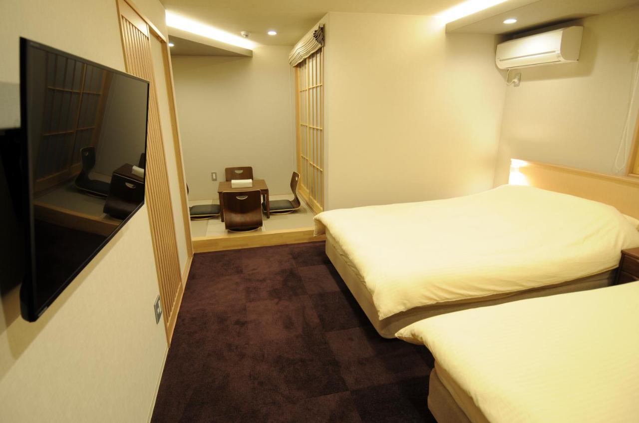 Hiz Hotel Kyoto-Nijo Castle Exterior photo